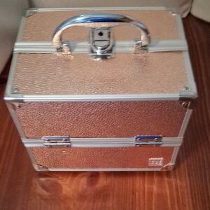 Sparkley Makeup Case